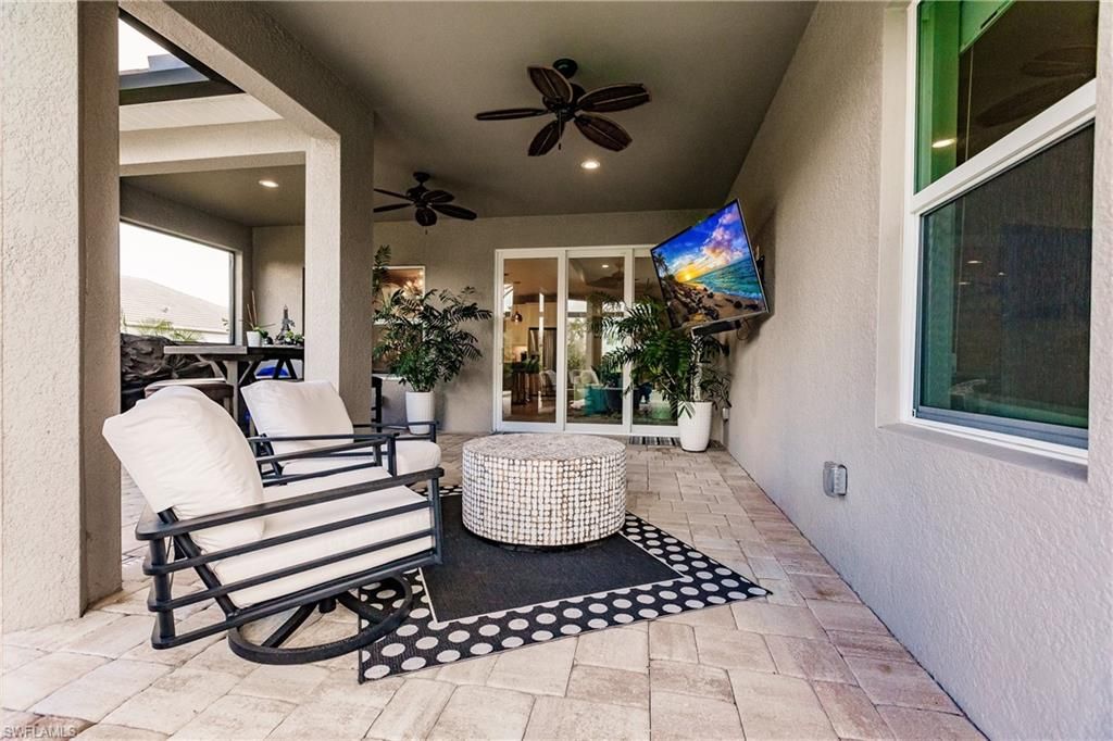 Exterior, Recessed Lighting