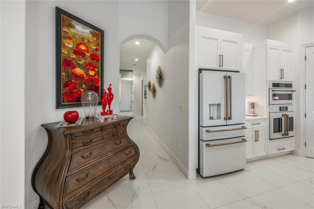 Interior, Marble, Recessed Lighting