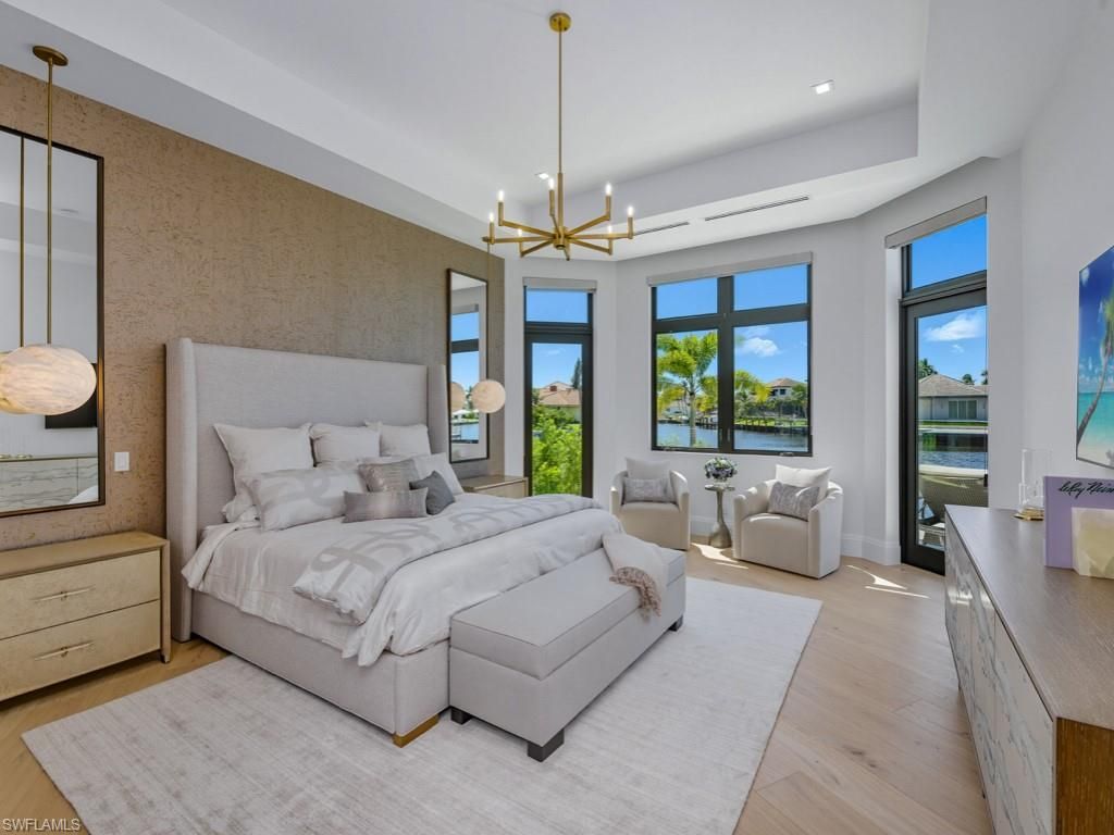 Bedroom, Interior, Pendant Lights, Recessed Lighting, Water, Wood Texture Flooring