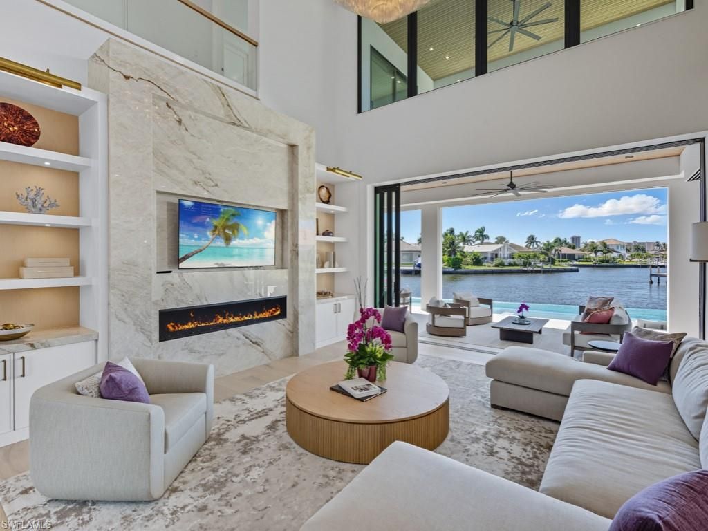 Fireplace, Interior, Living room, Water