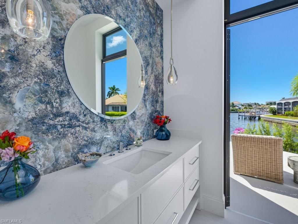 Bathroom, Interior, Pendant Lights, Water