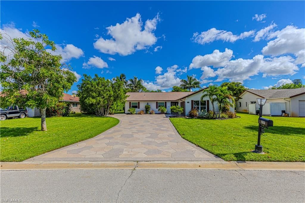 Attached, Backyard, Exterior, Facade, Ranch