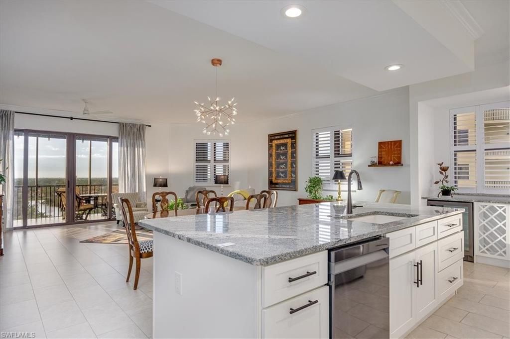 Dining room, Interior, Kitchen, Pendant Lights, Recessed Lighting, Water