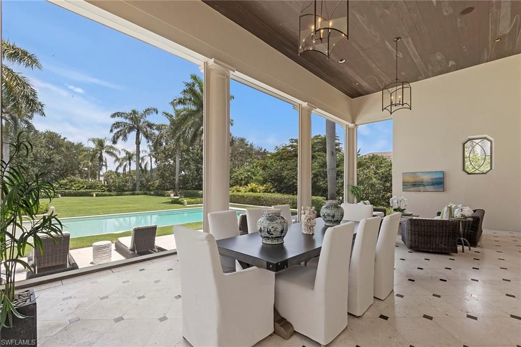 Dining room, Interior, Pendant Lights, Sun Room