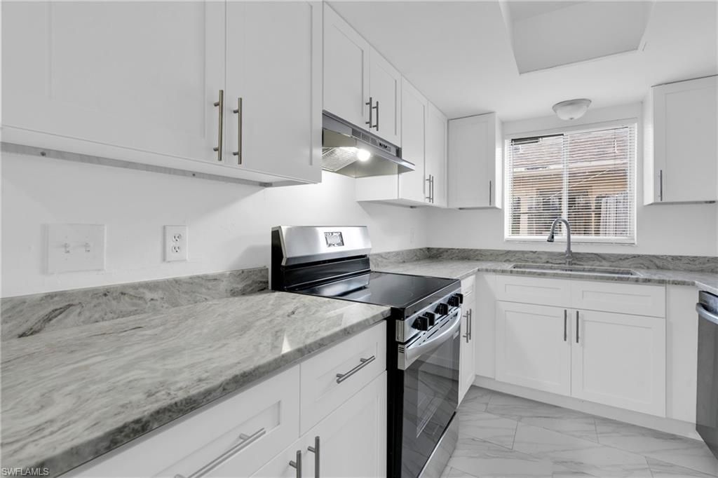 Interior, Kitchen, Marble, Stainless Steel Appliances