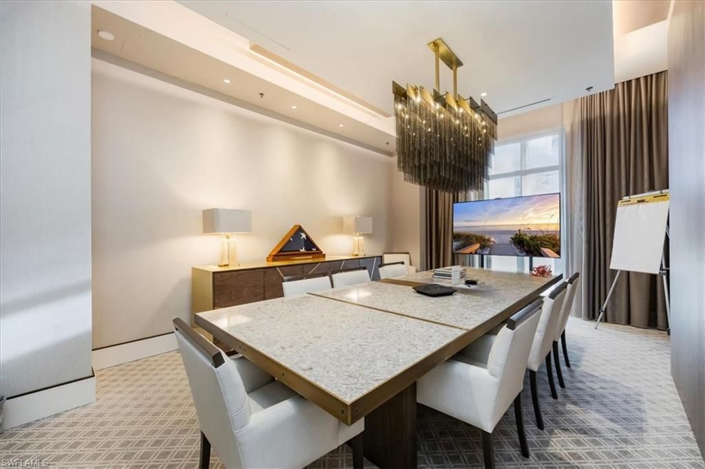 Chandelier, Dining room, Interior, Recessed Lighting, Water