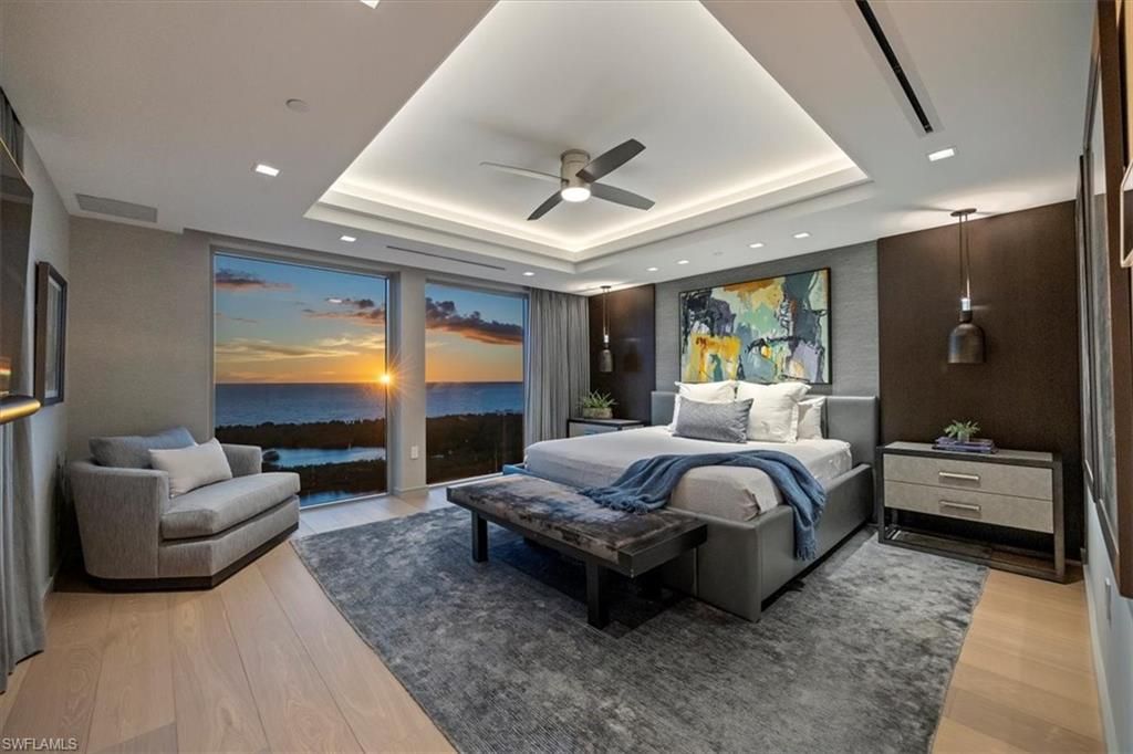 Bedroom, Interior, Recessed Lighting, Water, Wood Texture Flooring