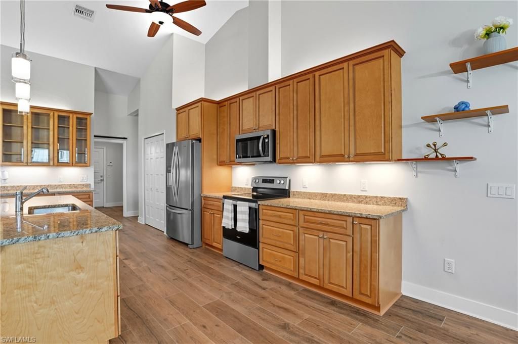 Interior, Kitchen, Pendant Lights, Wood Texture Flooring