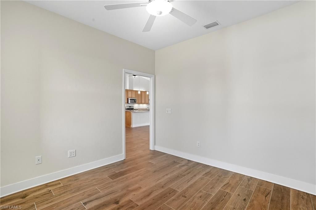 Empty room, Interior, Kitchen, Wood Texture Flooring
