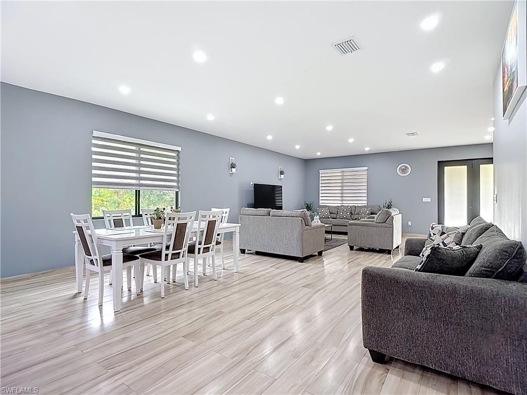 Dining room, Interior, Living room, Recessed Lighting, Wood Texture Flooring
