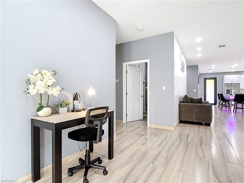 Home Office, Interior, Living room, Recessed Lighting, Wood Texture Flooring