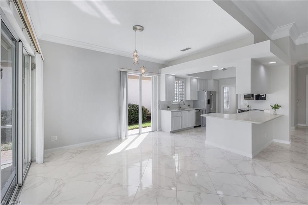 Interior, Kitchen, Marble, Pendant Lights, Recessed Lighting