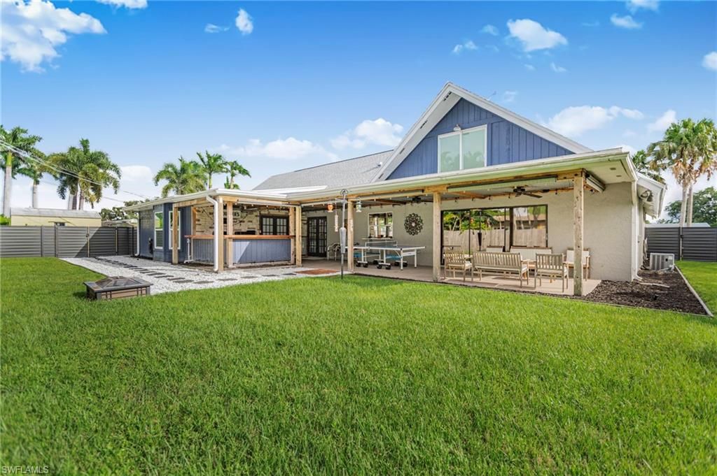 Backyard, Exterior, Hot Tub