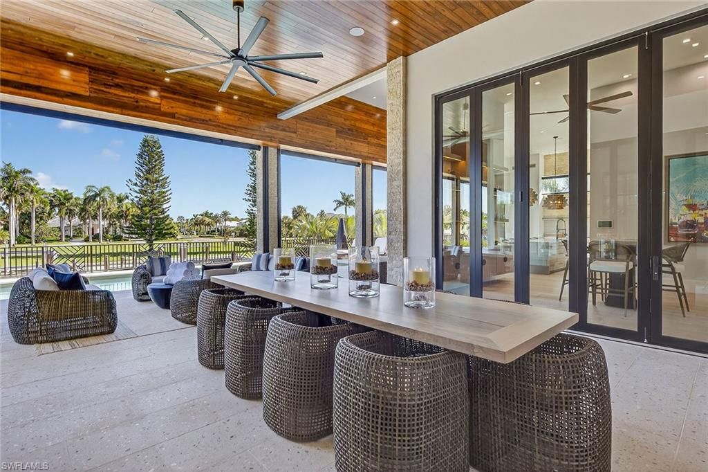 Exterior, Outdoor Kitchen