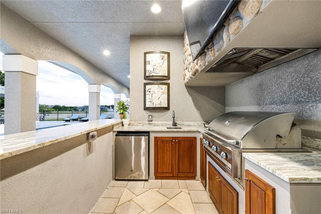 Interior, Recessed Lighting, Stainless Steel Appliances