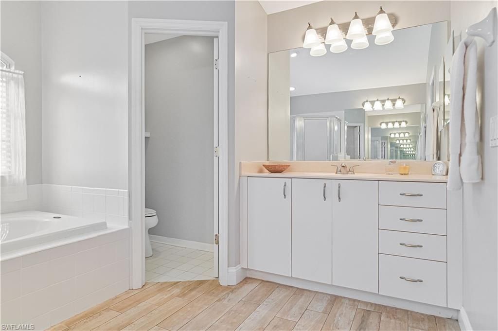Bathroom, Dual Sink Vanities, Interior, Wood Texture Flooring