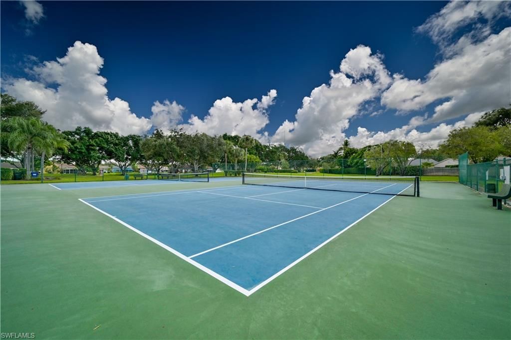 Exterior, Tennis Courts