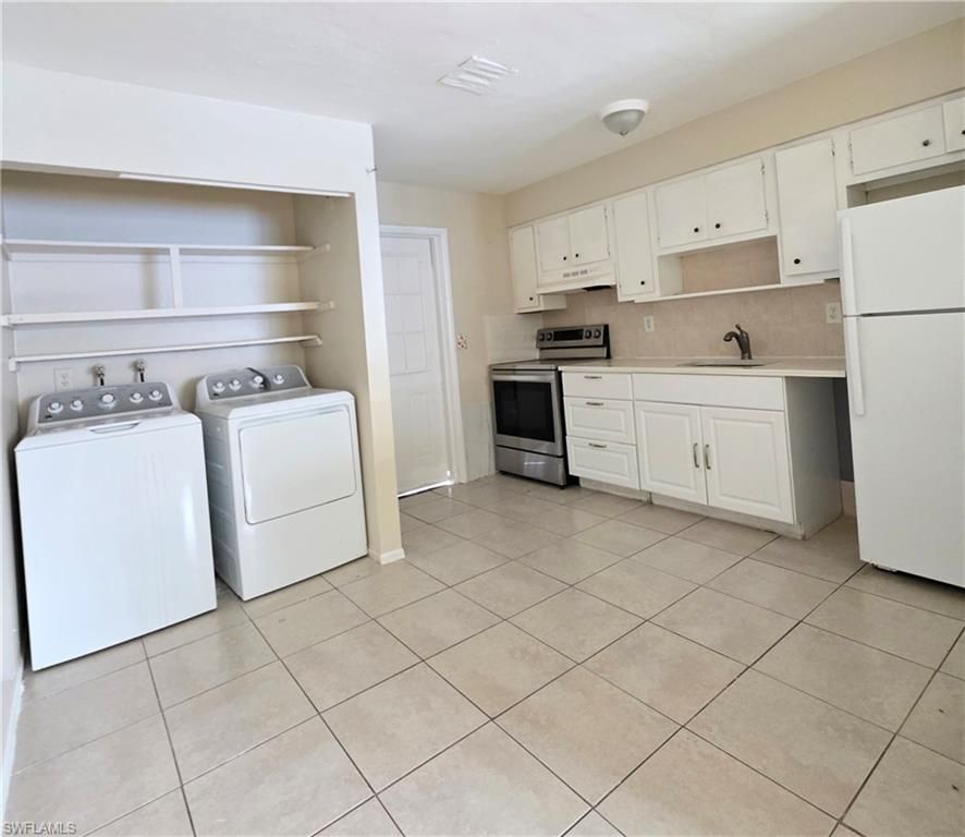 Interior, Washer