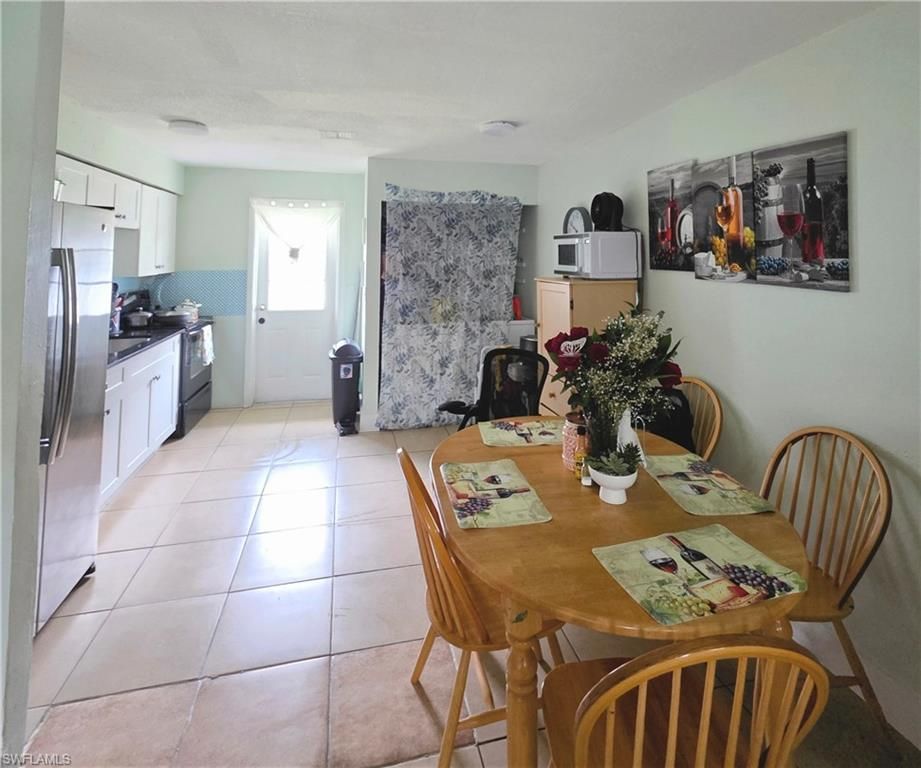 Dining room, Interior, Kitchen