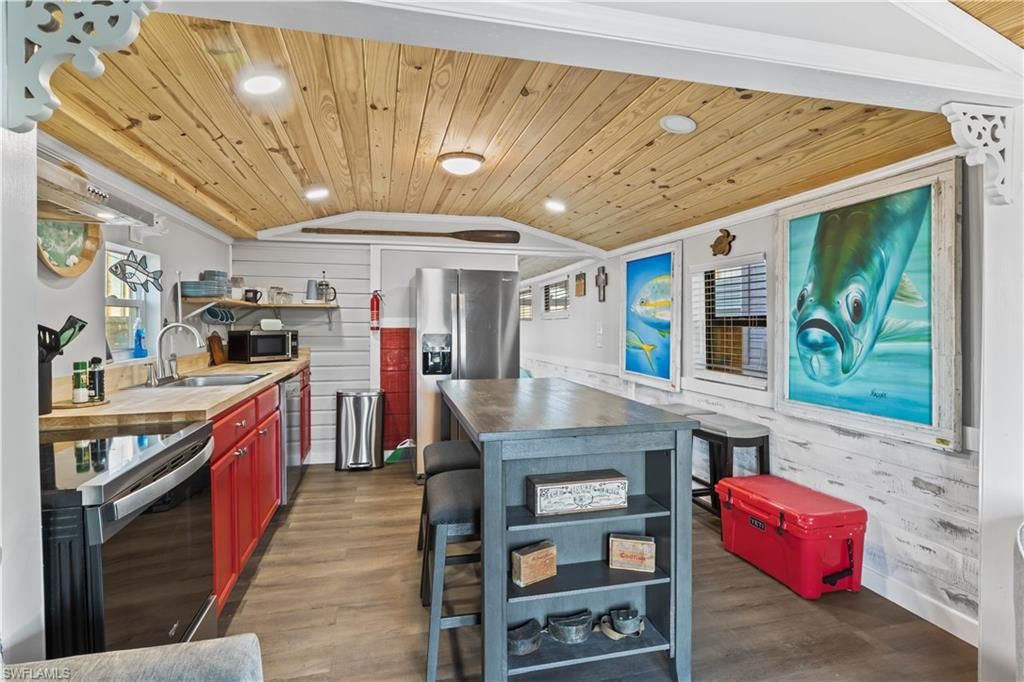 Interior, Kitchen, Recessed Lighting, Stainless Steel Appliances, Wooden Ceilings, Wood Texture Flooring