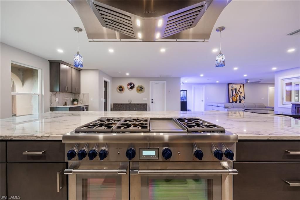 Interior, Kitchen, Pendant Lights, Recessed Lighting, Stainless Steel Appliances