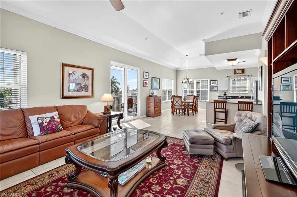 Dining room, Interior, Kitchen, Living room, Pendant Lights