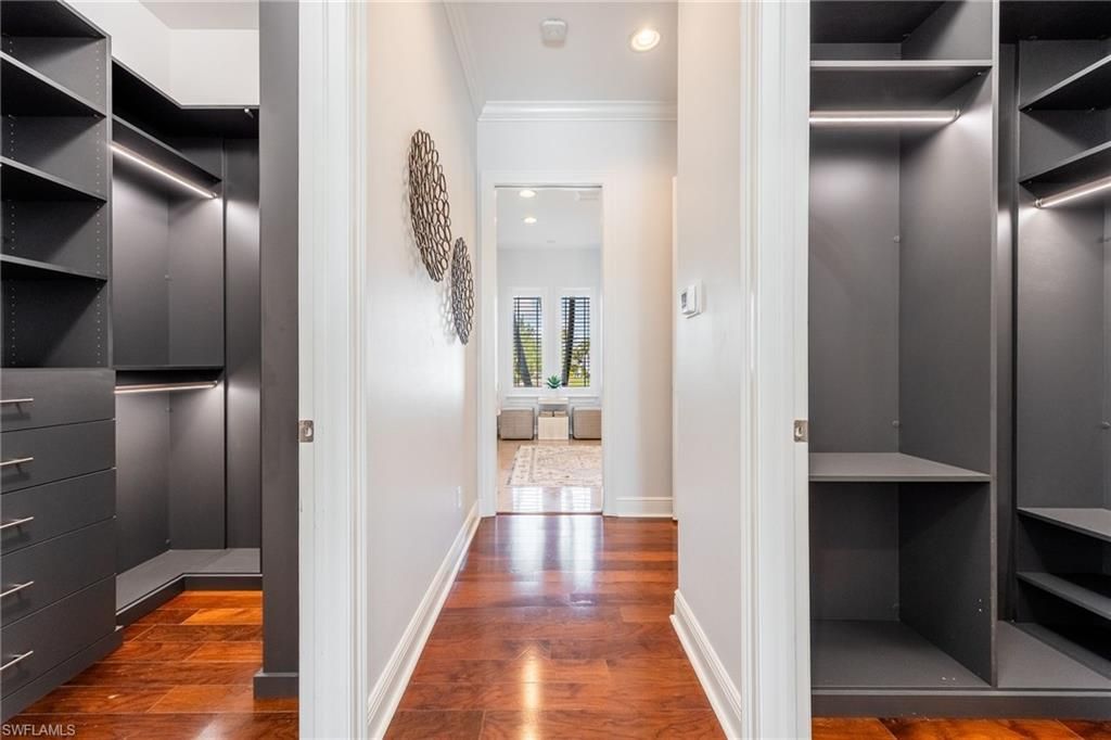 Interior, Recessed Lighting, Walk-in Closets, Wood Texture Flooring