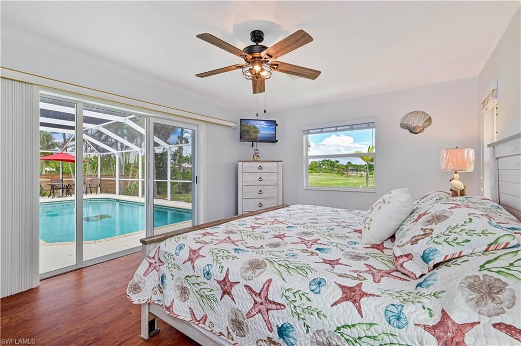 Bedroom, Interior, Pool, Sun Room, Wood Texture Flooring