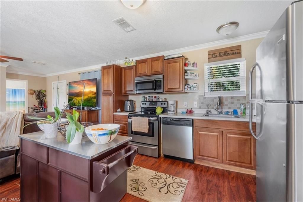 Interior, Kitchen, Stainless Steel Appliances, Wood Texture Flooring