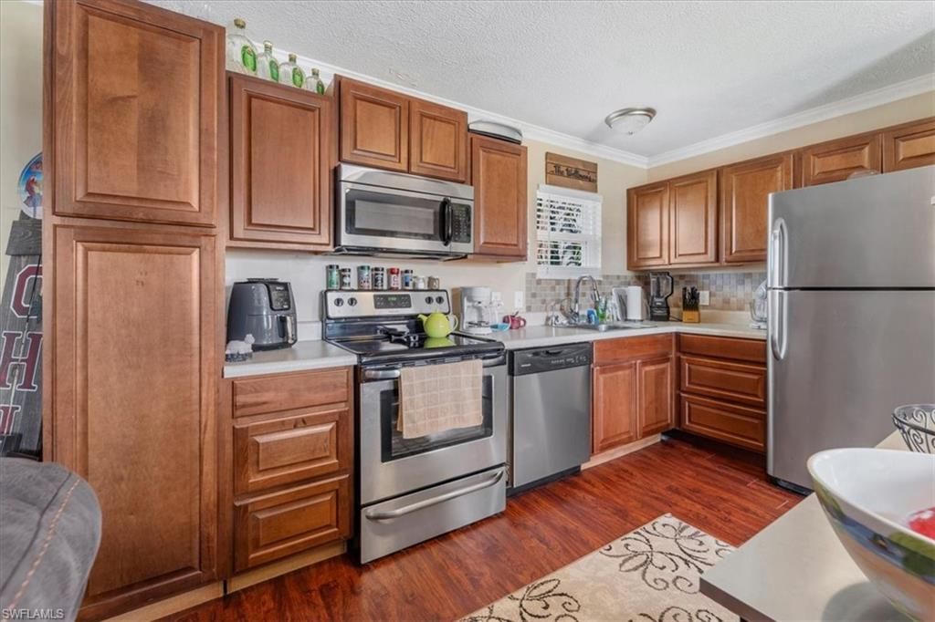 Interior, Kitchen, Stainless Steel Appliances, Wood Texture Flooring