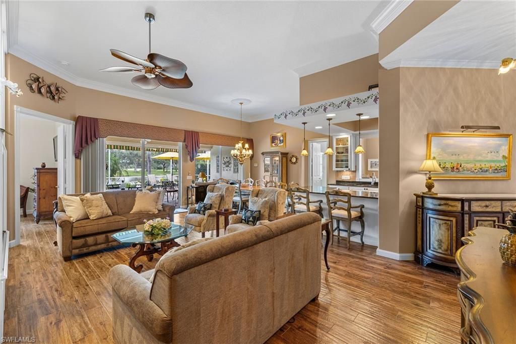 Chandelier, Dining room, Interior, Living room, Pendant Lights, Recessed Lighting, Wood Texture Flooring