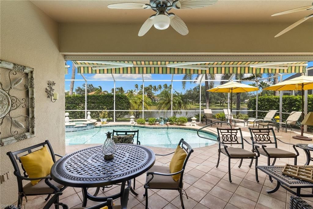 Interior, Pool, Sun Room