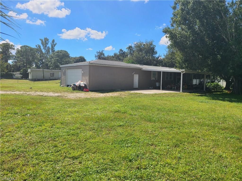Backyard, Detached Garage, Exterior