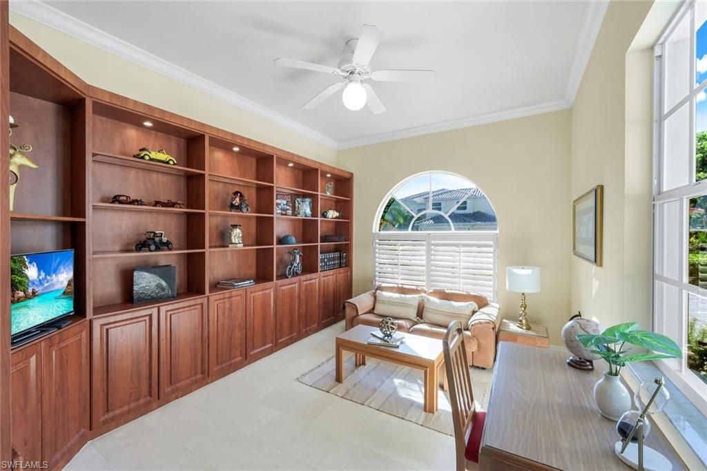 Interior, Living room