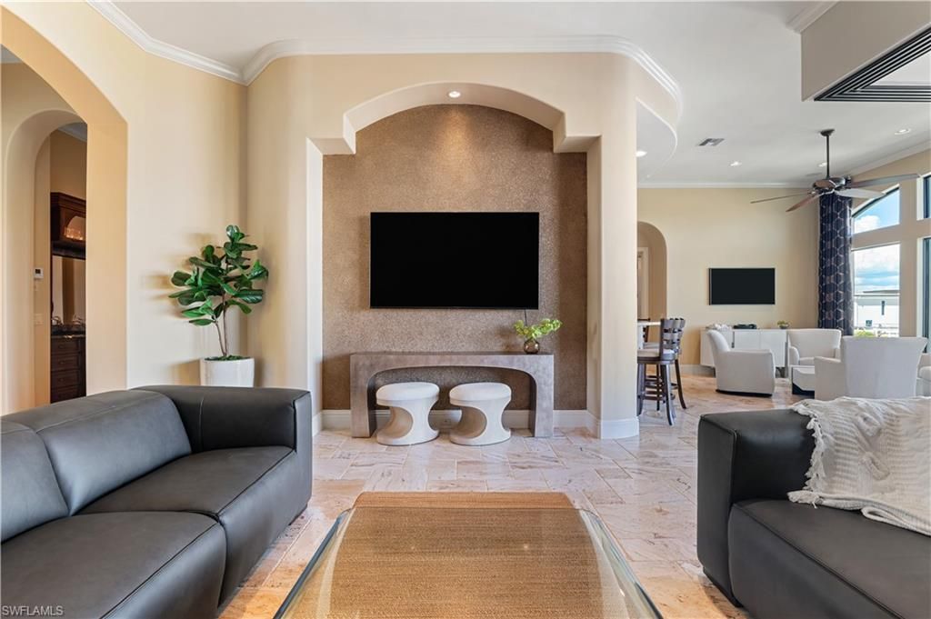 Dining room, Interior, Living room, Recessed Lighting