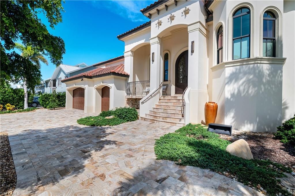 Attached, Detached Garage, Exterior, Facade, Mediterranean