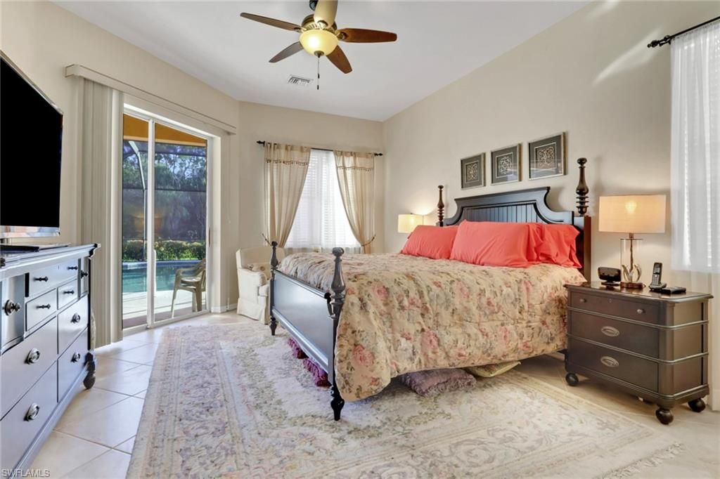 Bedroom, Interior, Water