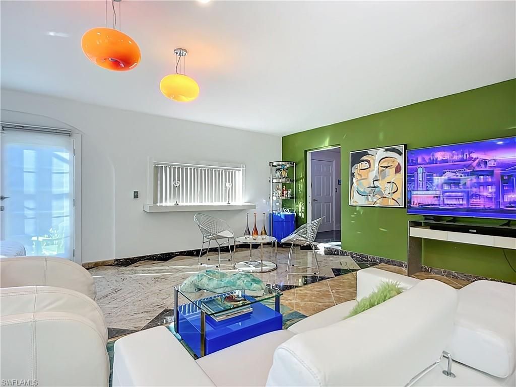 Interior, Living room