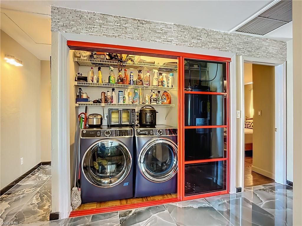 Interior, Utility Closets, Washer