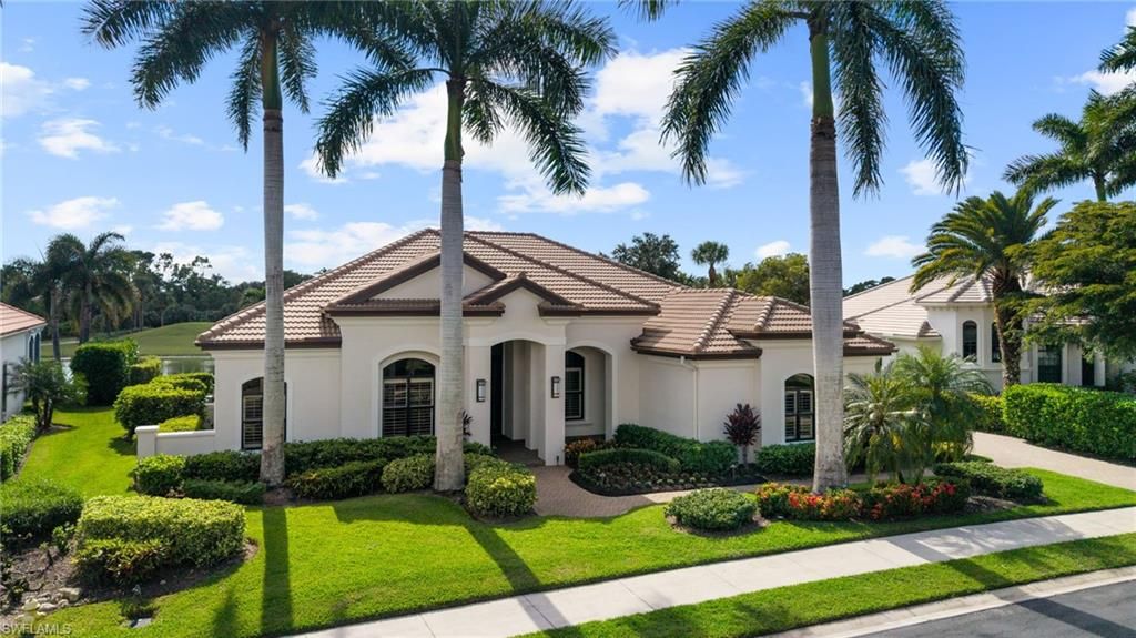 Backyard, Exterior, Facade, Mediterranean
