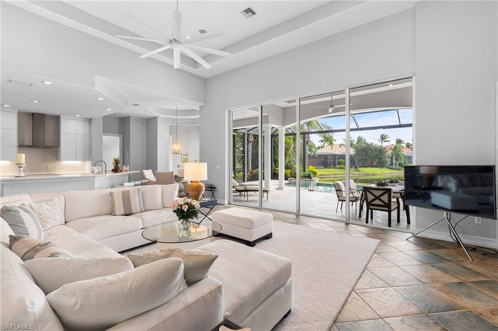 Interior, Kitchen, Living room, Pendant Lights, Recessed Lighting