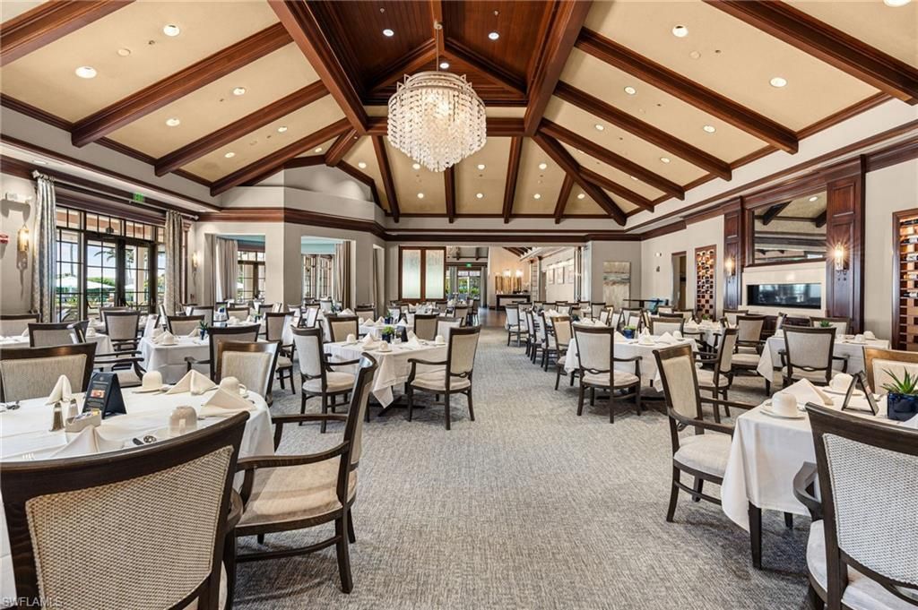 Chandelier, Dining room, Interior, Recessed Lighting, Wooden Beams