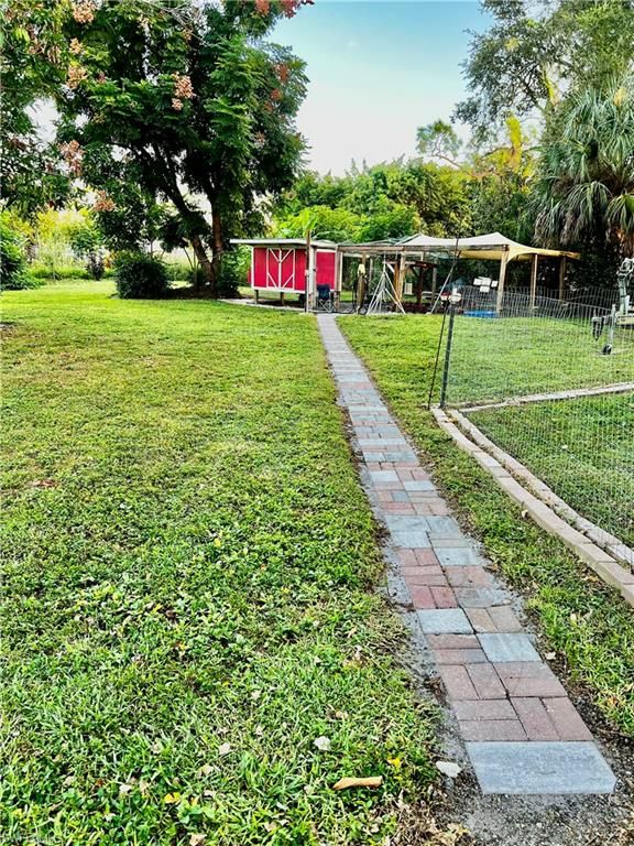 Backyard, Exterior