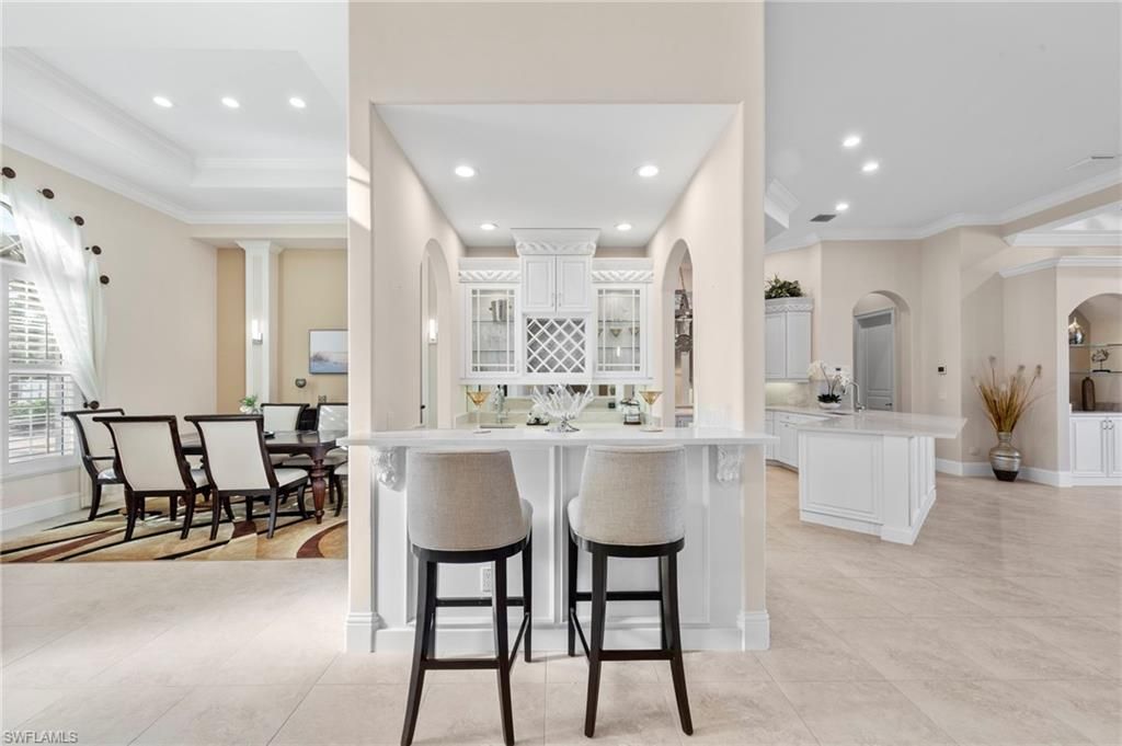 Dining room, Interior, Kitchen, Recessed Lighting