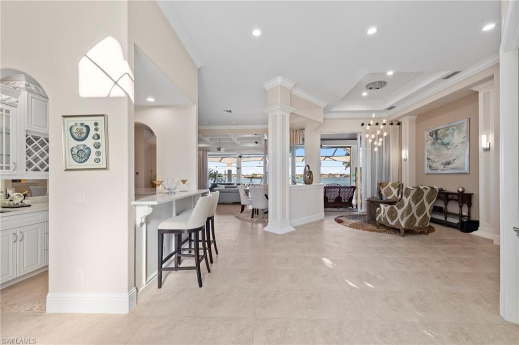 Dining room, Interior, Pendant Lights, Recessed Lighting, Water