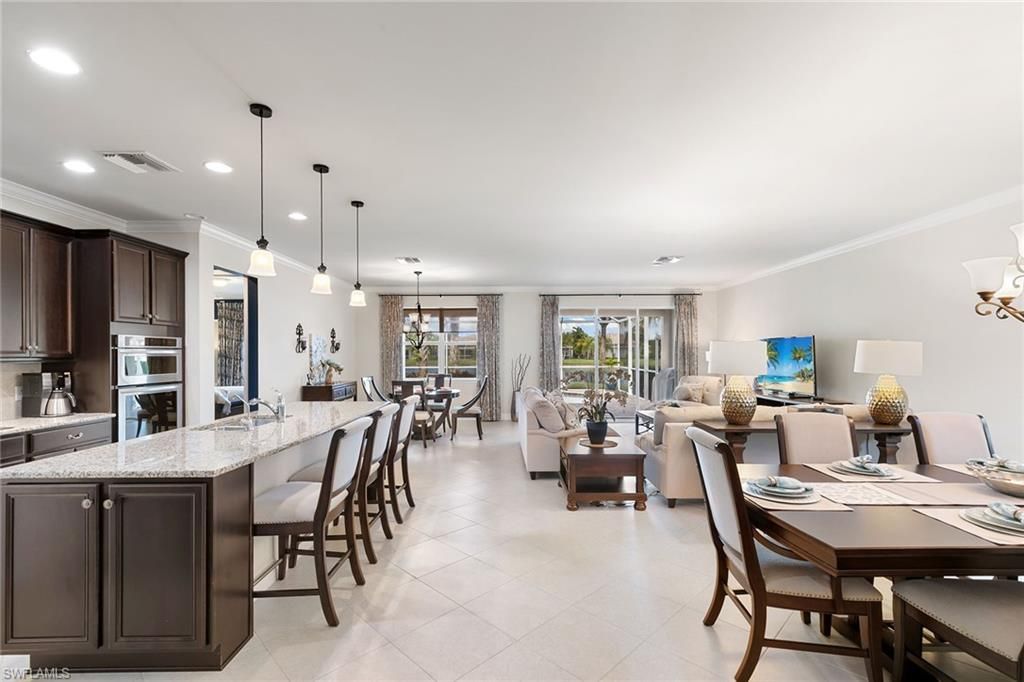 Dining room, Interior, Kitchen, Living room, Pendant Lights, Recessed Lighting, Stainless Steel Appliances