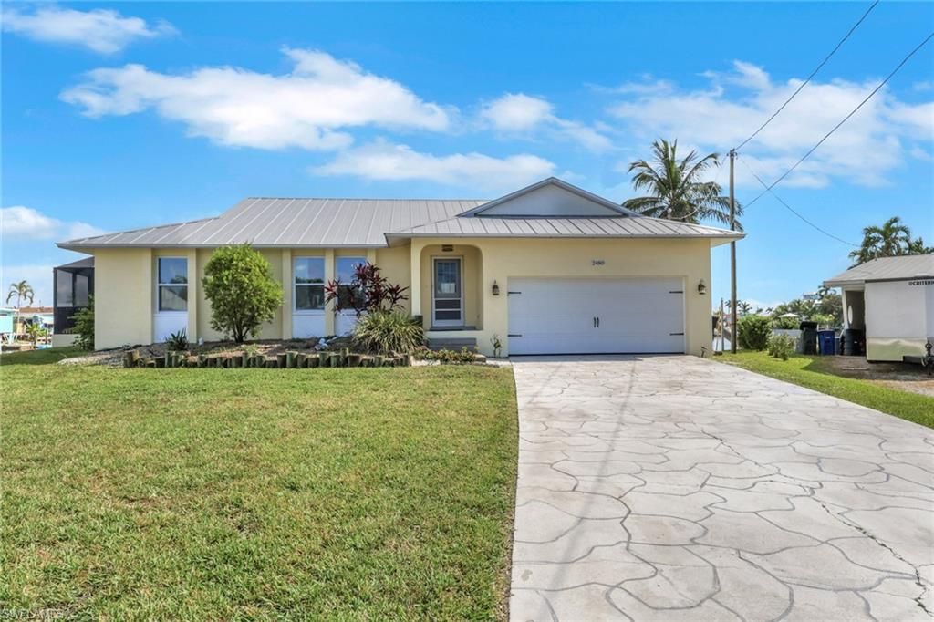 Attached, Backyard, Exterior, Facade, Ranch