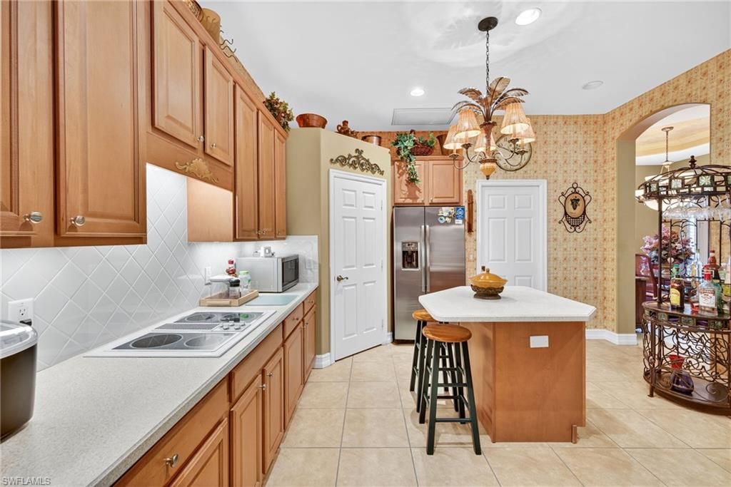 Chandelier, Interior, Kitchen, Pendant Lights, Recessed Lighting, Stainless Steel Appliances