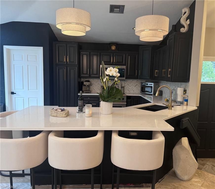 Interior, Kitchen, Pendant Lights, Stainless Steel Appliances