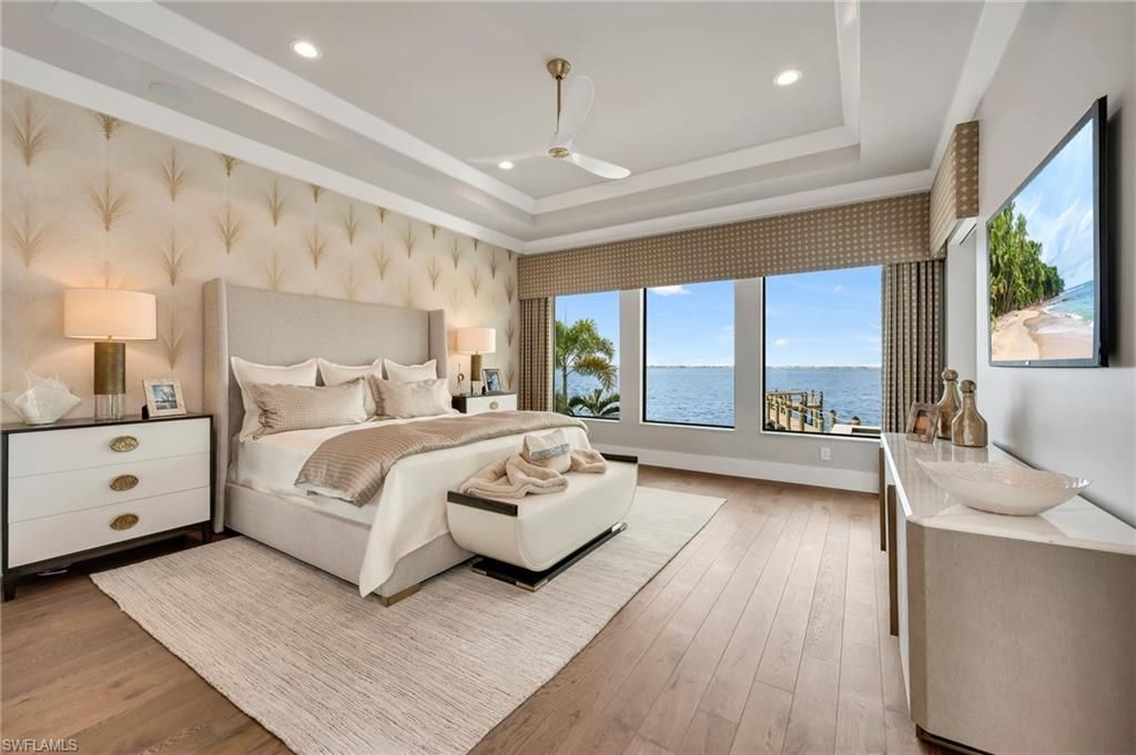 Bedroom, Interior, Recessed Lighting, Water, Wood Texture Flooring